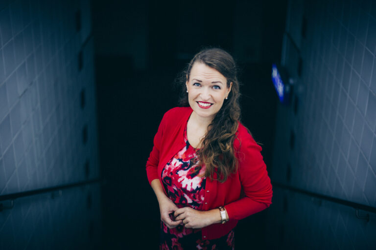 Anna-Kaisa Ikonen, kokoomus